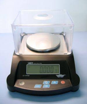 400g by 0.005g Scale T1617